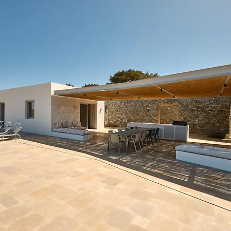 Platform House * Parikia (Paros)