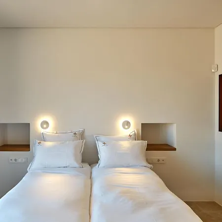 Platform House Villa