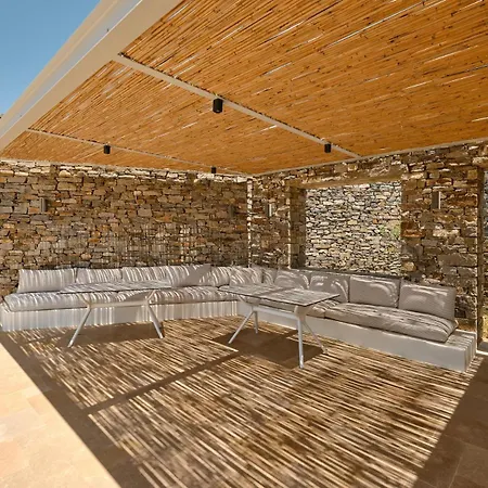 Platform House Villa